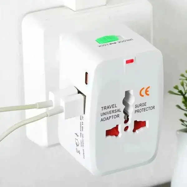 CG14-2002 ADAPTADOR UNIVERSAL VIAJERO CON USB-C